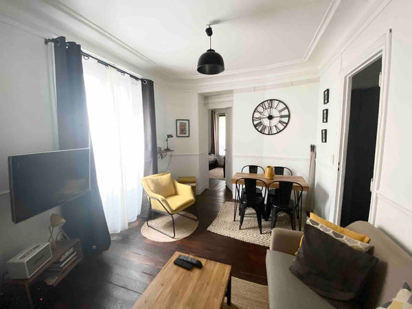Appartement de deux pièces, très bien situé à deux pas de Montmartre,<br />tout  Paris, France Appartement Paris,proche Montmartre Entire rental unit vacation rental 976953