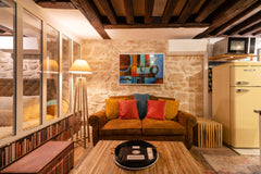 Rue du Faubourg Saint-Honoré. "THE PRESIDENT'S NEIGHBOUR"<br /><br />Air-conditi Paris, France Champs Elysée Near President Palace 4 Pers + Child Entire rental unit vacation rental 6921651