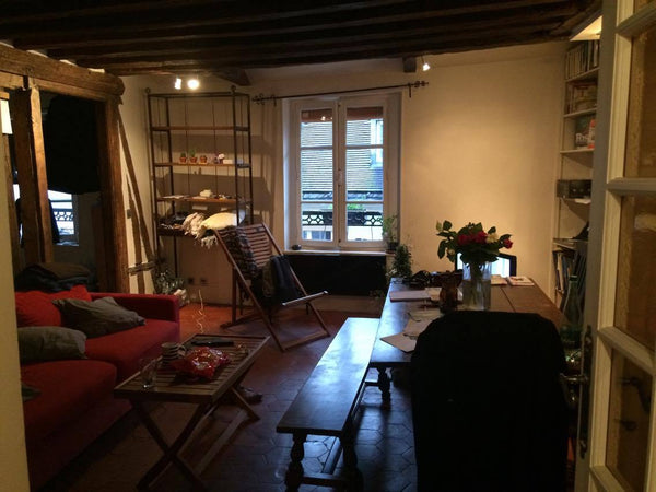 Idéalement situé, à deux pas de la rue Montorgueil, cet appartement en duplex de Paris, France Charmant duplex de 70m² / Montorgueil Entire rental unit vacation rental 18759858