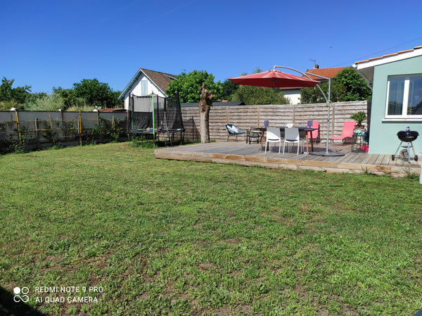 Ce logement paisible au calme offre un séjour détente pour toute la famille dans  Maison individuelle moderne et chaleureuse Entire townhouse vacation rental 50242672