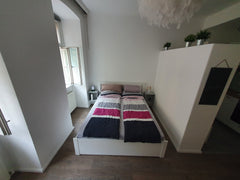 Genieße Wien in dieser ruhigen und zentral gelegenen Unterkunft. Die Mariahilfer  Gemütliche Wohnung Mariahilferstraße Entire condo vacation rental 705715935864916087