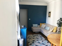 Appartement typique parisien avec son parquet qui grince et ses moulures.<br />Q Paris, France Appt parisien 2pièces calme et confort dans le 11e Entire rental unit vacation rental 19030382