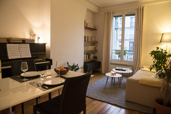 This charming flat is well located and functional, for a typical stay in Paris ! Paris, France Cosy flat near Montmartre / City center Entire rental unit vacation rental 22074003