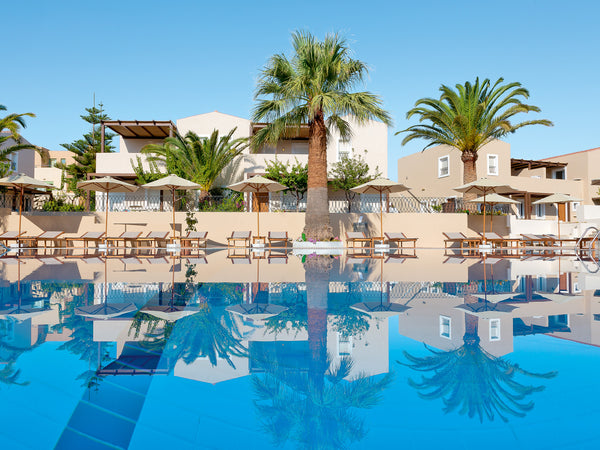 INDOOR 45 - 50m². SLEEPS 4<br />In 1 bedroom maisonette units sleeping 4 with do  One Bedroom Suite Maisonette Private room in resort vacation rental 49300623