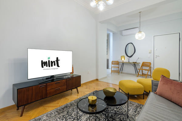 Enjoy a beautiful stay in this unique space with style and modern decoration!<br Athens, Greece Cose beehive, ideal for couples, St George Square Entire condo vacation rental 619947291930847614