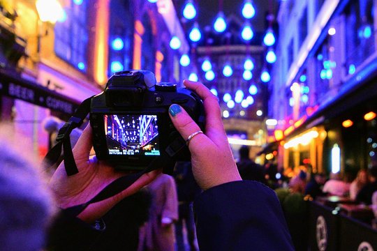 London Christmas Lights Photography Tour  Private Tours and Travel Guide Europe London CITY London Destination Tour