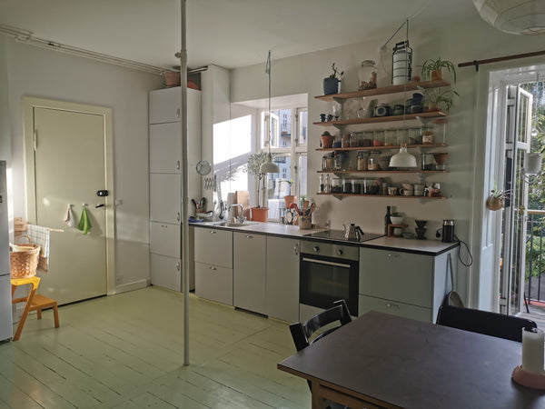 Lejligheden ligger på 1.ste sal i et hyggeligt og roligt område af Københavns ch Copenhagen, Denmark Lokal keramikerbolig på charmerende Nørrebro Entire condo vacation rental 51018519