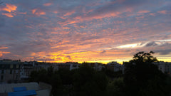 Apartment renovated by hand by the hosts<br /><br />Terrace overlooking green sq  2 pièces de Charme Montmartre terrasse vue /parc Entire rental unit vacation rental 19240113