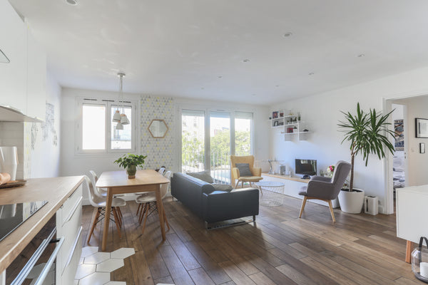 Sunny appartment ideally located to discover the city and experience the real pa Paris, France Charming appartment in the heart of Paris Entire rental unit vacation rental 19283591