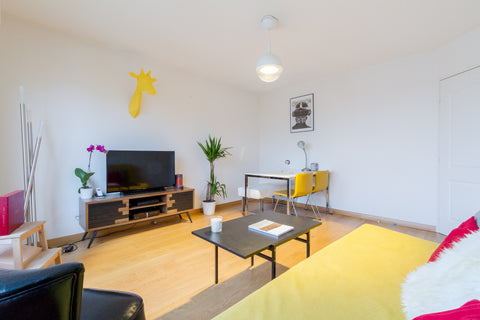 Beautiful 2 room appartment of 21m ² + balcony, fully equipped, located in the h Paris, France Beautiful 2p 55m2 with balcony Entire rental unit vacation rental 5843559