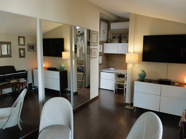 Joli deux pièces de 42 M2 avec balcon dans le Marais, décoration contemporaine e Paris, France 2 pièces 42 M2, Marais, Balcon et climatisation Entire rental unit vacation rental 19188941