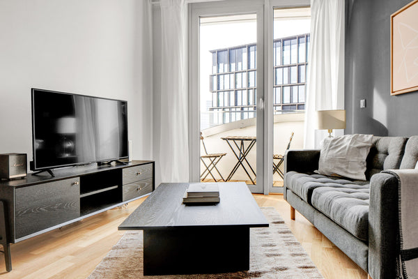 Show up and start living from day one in Vienna with this lovely one-bedroom Blu Vienna, Austria Favoriten 1BR w/ Gym & Elevator, nr Hauptbahnhof Entire rental unit vacation rental 53160491