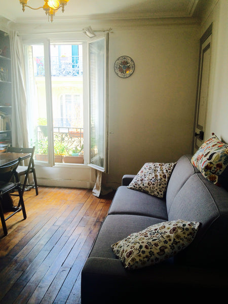Cozy sunny apartment in the 17th arrondissement of Paris near the Palais de Just Paris, France Nice appartement at 10 mn of Montmartre Entire rental unit vacation rental 19015223