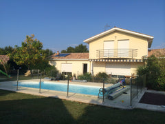 Calme, luxe et sérénité<br /><br /><b>The space</b><br />Notre maison est située Bordeaux, France MAISON luxueuse proximité Bordeaux et océan Entire home vacation rental 25733885