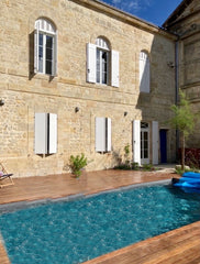 <b>License number</b><br />3306300569346 Bordeaux, France Maison de caractère en pierre Bordelaise. Entire townhouse vacation rental 50002615