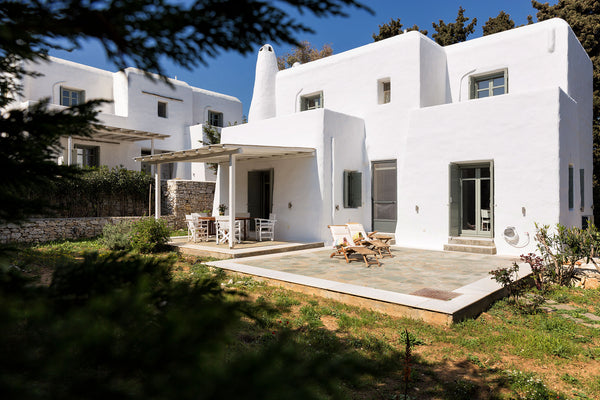 Sun Drop I&II, our fresh and bright twin houses (for 6 guests each), offer sweet  Sun Drop II with garden - Drios beach, Paros Cycladic home vacation rental 29167250