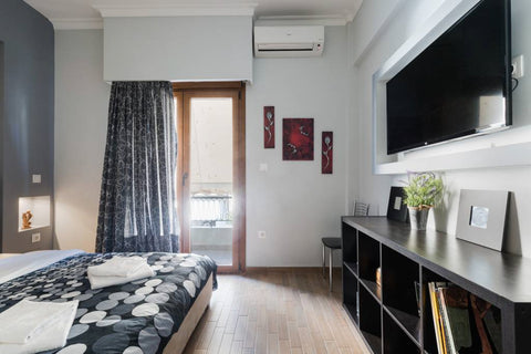 A fully renovated, modern 2-bedroom flat located in the heart of historic Athens Chania, Greece Central 2 BD flat in Thissio, near Akropolis Entire rental unit vacation rental 53781737