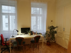 Eine nette Wohnung nicht weit von Zentrum (nur eine Haltestelle mit U-bahn  vom  Vienna, Austria Nette Wohnung / zentrale Lage Shared room in rental unit vacation rental 20306061