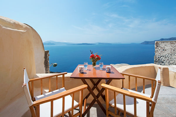 THE CAVE is in Oia of Santorini  located on the famous Caldera Cliffs. The House Oia, Greece THE CAVE-VOLCANO VIEW Entire home vacation rental 6513290