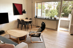 Enjoy the privacy and lots of natural light in this apartment, which is located   Spacious, bright apt., 5 km from the center of CPH Entire rental unit vacation rental 52822853