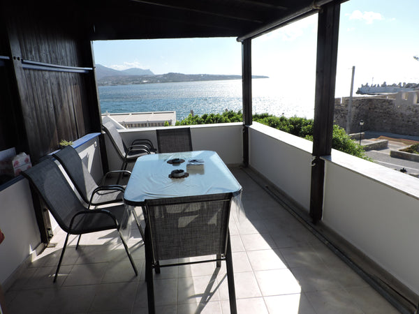 Ce logement unique est proche de tous les sites et commodités, ce qui facilite l Nantes, France SIPTI MARTIN Entire townhouse vacation rental 52358481