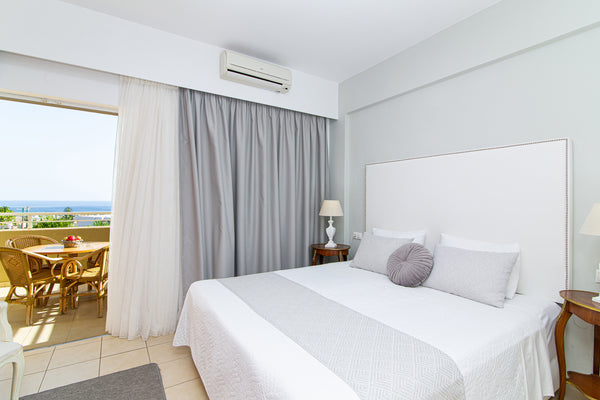 Very bright apartment sleeping up to 4  persons, with 4 single beds in two separ Malia, Crete, Greece Mare Monte - Luxury One Bedroom Apartment Sea View Entire rental unit vacation rental 2507122