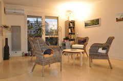 L'appartement récent en ville donnant sur la place Charles Hernu proche de la ga Villeurbanne, France Bel appartement Part Dieu (protocole covid actif) Entire rental unit vacation rental 40004310