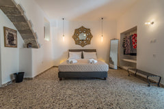 Sunset Studio is located at Plaka, probably the most picturesque place on Milos,  Sunset Studio Entire rental unit vacation rental 32098974
