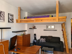 Malý  utulny byt, starší, ale v klidne lokalitě kousek od centra, blizko parku.  Prague, Czechia Garsoniéra na Praze 2,kousek od centra Entire condo vacation rental 644752207467207230