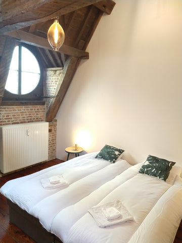 A spacious Suite where you can taste 500 years of history and charm with all mod Knokke-Heist, Belgium Rubens' Suite Room in boutique hotel vacation rental 44360021