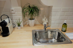 Studio cosy et moderne, parfaitement équipé pour 2 personnes (+ 1 bébé) - (aména  Studio cosy & moderne à Paris (3 mn du métro) Entire rental unit vacation rental 21846009