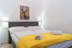 Ein schöne und moderne Suite mitten auf der berühmten Mariahilferstraße im Zentr  Superb Suite Shopping Paradise Mariahilfer Str. J Entire rental unit vacation rental 50767003