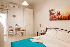 Eleni Apartments is a Holiday setup of apartments  totally designed for Superb v Chania, Greece Eleni Apartment 3 -Only 50meters from Sandy Beach! Entire rental unit vacation rental 3329341