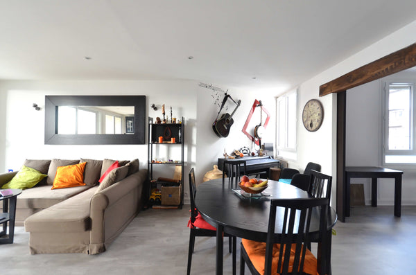 Appartement de 67m² avec un grand balcon et une vue sur Montmartre, à 50m du mét Paris, France Appartement Comédien Grand Espace Entire rental unit vacation rental 4321500