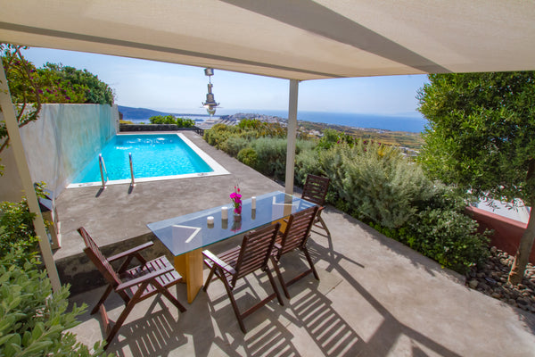 Named after the 270o degrees panoramic view it offers and dominated by the eleme  270 View House II with private pool Entire villa vacation rental 9818144