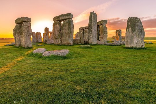 Stonehenge and Bath Day Tour from Brighton  Private Tours and Travel Guide Europe London CITY Brighton Destination Tour