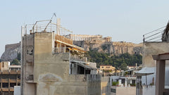 Ιδιωτικό δωμάτιο με κοινό μέρος μπαλκόνι, κουζίνα και τουαλέτα στο κέντρο της Αθ GR Acropolis View  Private Room Hostel 2 Private room in rental unit vacation rental 29069413