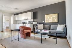 Discover the best of Vienna, with this three-bedroom 6th district - Mariahilf ap Vienna, Austria Mariahilf 3BR w/ Elevator, nr Mariahilfer Straße Entire rental unit vacation rental 619321386224351860