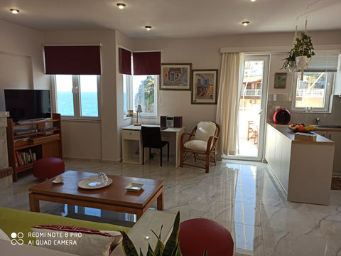 At only 17 km distance from Heraklion ... an ideal place for relaxing holidays a Heraklion, Greece Experience... and enjoy the sea on Mades Beach! Entire rental unit vacation rental 9704506