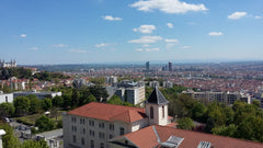 The appartement is situated on a hill 15 minutes walking distance from the old t France Exceptional view of Lyon Entire rental unit vacation rental 12769674
