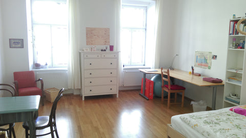 nice, cozy & big room centrally located: <br />-> Wiener Stadthalle  in walking  Vienna, Austria cozy and central room (close to Stadthalle) Private room in rental unit vacation rental 12305860