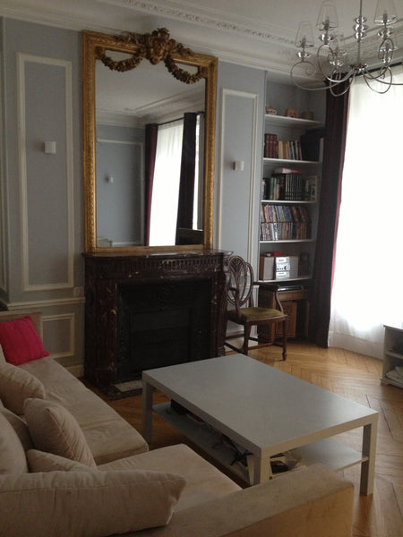Lovely airy single bedded room in a large typical Parisian Haussmanian flat (140 Paris, France Lovely single room near Champs Elysees Private room in rental unit vacation rental 1329018