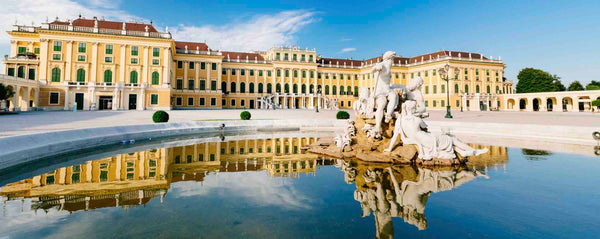 Ruby apartment will let you feel at home out of home!<br />Come and enjoy this u  Ruby luxurious new apartment near Schönbrun palace Entire condo vacation rental 632481422229208015