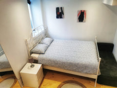 A nice simple room in a quiet street in Châtelain, close to Av Louise<br /><br / Woluwe-Saint-Lambert, Belgium Simple room in a nice apartment in Châtelain Private room in rental unit vacation rental 586664953817251566