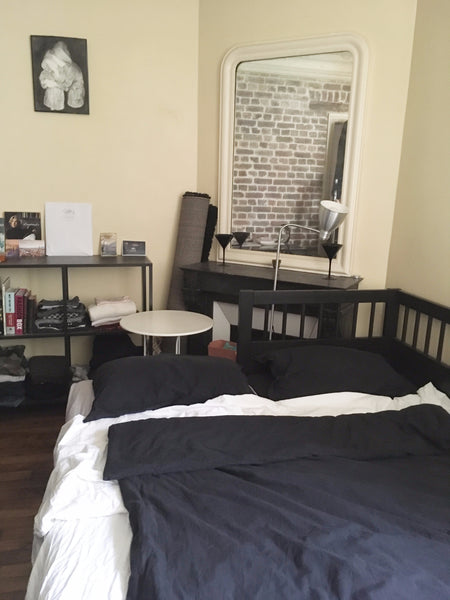 Welcome in a room of an atypical flat, with 2 rooms, a kitchen and a big bathroo Paris, France A student flat in the 18th arrondissement Entire rental unit vacation rental 20535547