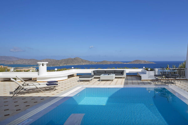 Villa Agnes is a 3-bedroom property with private pool located above the beautifu Sorrento, Italy Villa Agnes Entire villa vacation rental 41604141