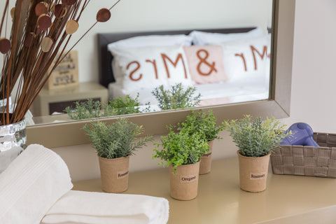 A sunny corner apartment just five minutes on foot from city center and Nea Chor  Central Flat Near the Beach Entire rental unit vacation rental 34209650