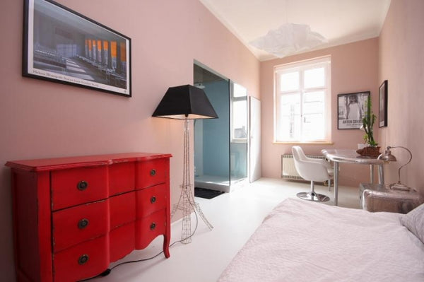 Come and stay in our modern apartment for the perfect weekend getaway in Prague, Prague, Czechia Romantic Prague getaway!! Entire rental unit vacation rental 1101093