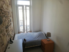 Nous proposons de vous accueillir dans une chambre au sein de notre colocation d Paris, France Chambre privée dans coloc Bordeaux Victoire Private room in rental unit vacation rental 51404057