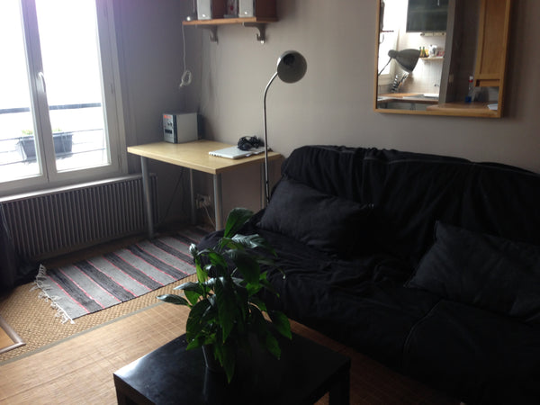 Profitez du charme de la capitale dans un studio  parfaitement situé dans le 14è Paris, France Charmant studio parisien ! Entire rental unit vacation rental 3275604